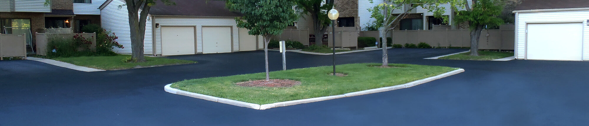 Residential area asphalt pouring and repair