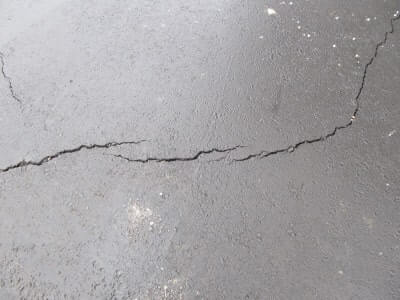 Shifting concrete leads to cracks